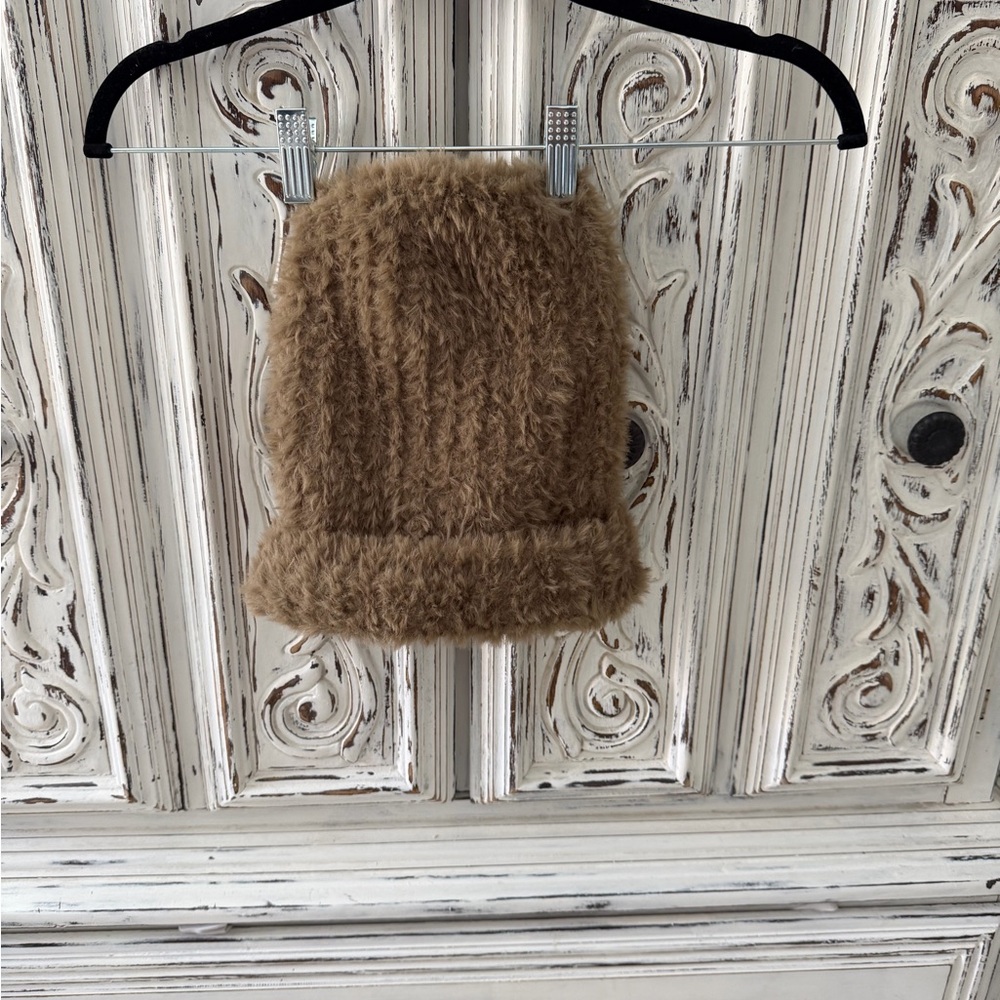Faux Fur Beanie Hat - Tan